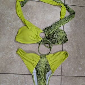 Women’s Neon Green Snake-Print One-Shoulder Bikini